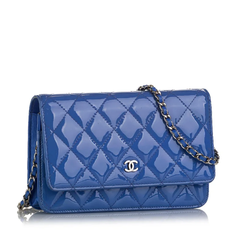 Chanel Classic Patent Wallet on Chain (SHG-pkxkmR)