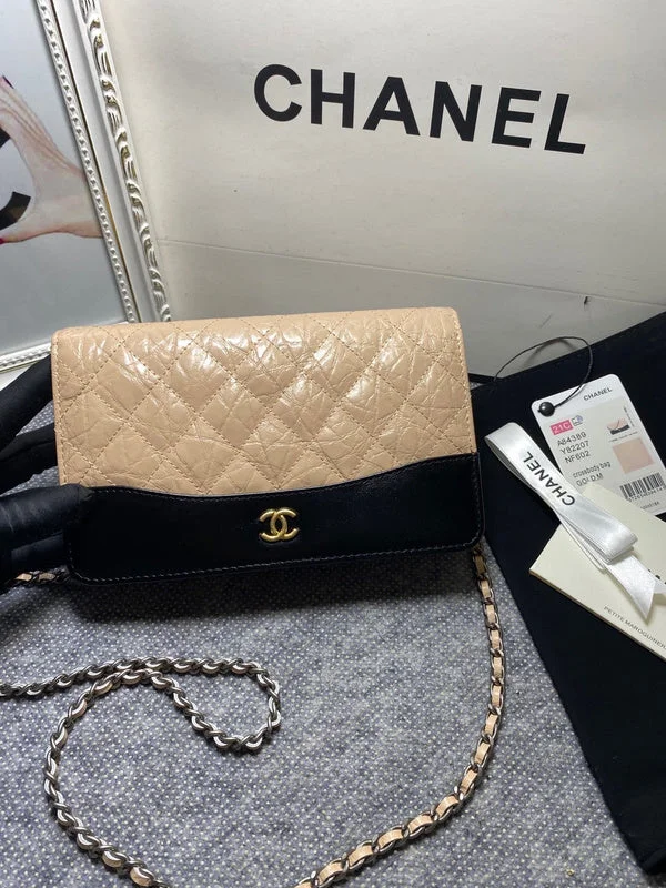 Whimsy Finds - Chanel Wallets - 588