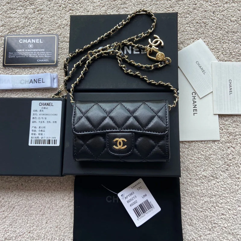 Whimsy Finds - Chanel Wallets - 675