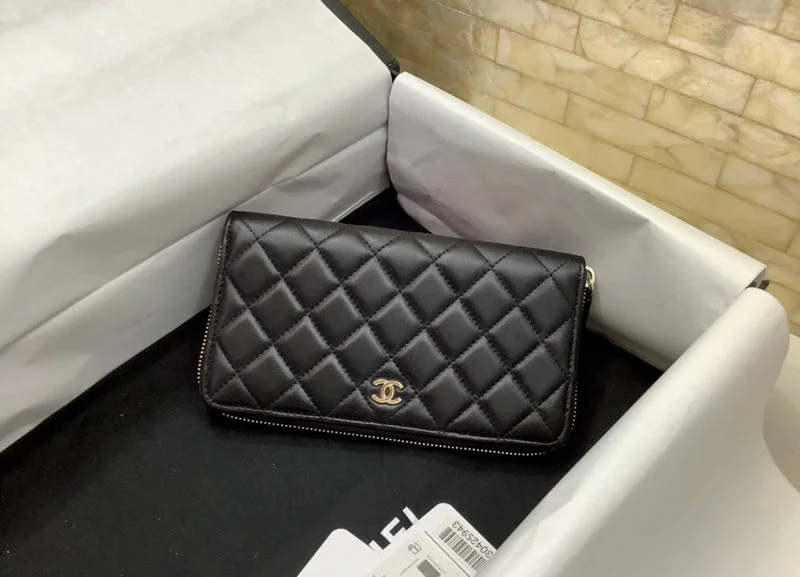 Whimsy Finds - Chanel Wallets - 683