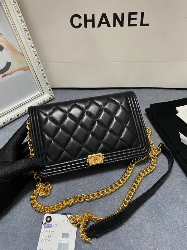 Whimsy Finds - Chanel Wallets - 578