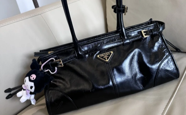 Prada Bags - Authenticated Luxury & Vintage